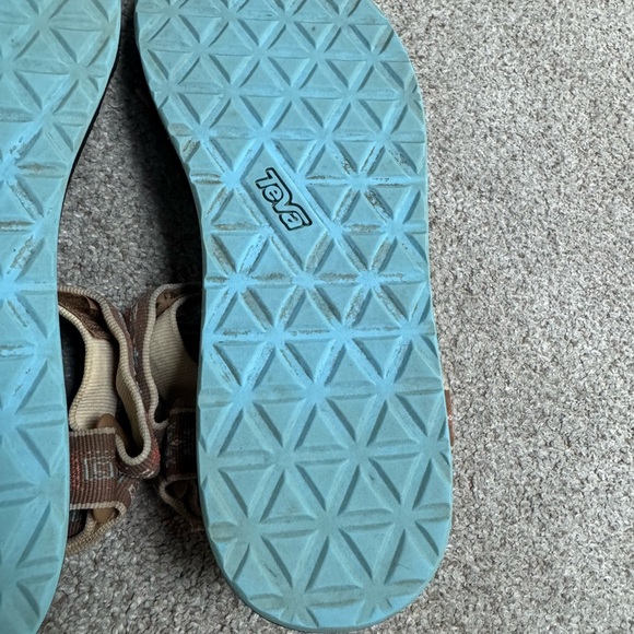 Teva Brown and Black Sandals with Patterned Straps - Picture 7 of 8